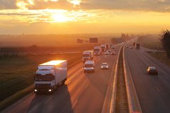 ���ڣ�����������˾������ ����ô����