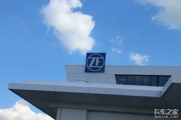 �ɰ��ڼ����տ���&nbsp;�Զ����͵綯������