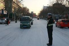 ���������������족�ӱ���֧����Ӧ��