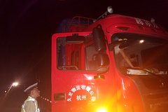 ��B��C��D���� ���ڡ�������������Υ��