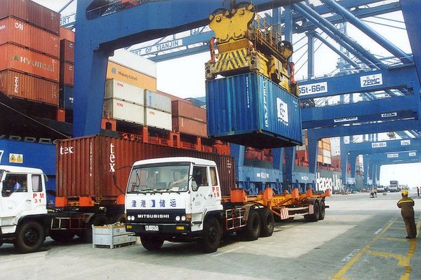 ��������̭�ӿ�&nbsp;�����û���8000Ԫ���