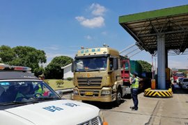 长三角开展联合治超 10个查验点同时启动，严查超限