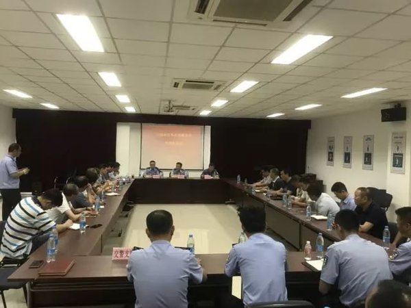 �Ϻ��������д��ͻ��˳�����ϸ������