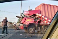 �޸߸��¹�Ƶ�� ����·�Ų�Ӧһ����֮