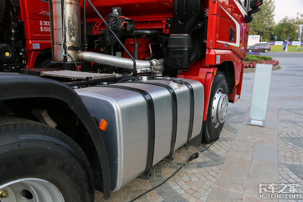 ����600����15L����&nbsp;����X3000&nbsp;6x4ͼ��