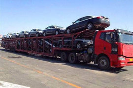 半挂车叫苦不迭，中置轴尚欠火候 轿运车现在过得怎么样？