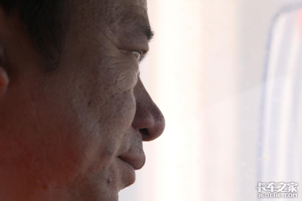 �����ѣ������Ϻ�����˾������ͷ֮ʹ