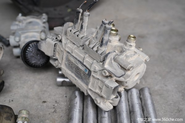 制动那些事儿:ABS系统提前失效 罪魁祸首竟然是车主没及时更换干燥罐