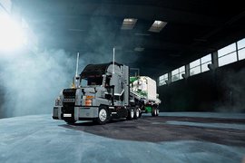 买不起真车不要紧! 教你花一千块"玩"上美国马克卡车