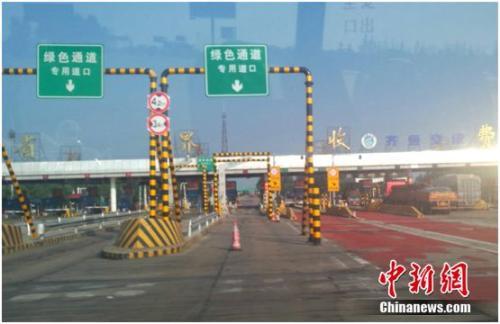 ˾������������18���Ǩ�����䲻������