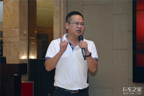 ��Ǯ����&nbsp;һ�����J6Pǣ������ʢ������