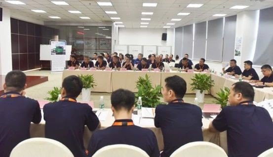 现场订购60辆!联合卡车新型智能环保渣土车研讨会顺利召开