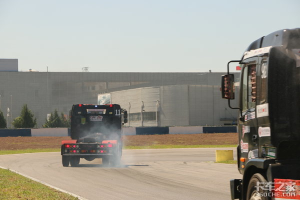 �ư���ݸ�̨ͬ�ٸ�&nbsp;2018�������п�ͷ