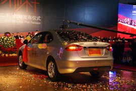 ��������200����������ʮ����ս�Է���