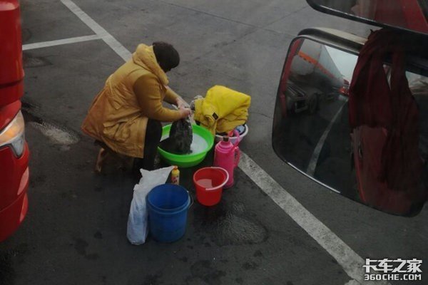 �����ǵġ�С����&nbsp;&nbsp;�������İ����