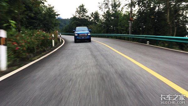 最实用的大玩具 把它开进山里的那一瞬间 我觉得值了