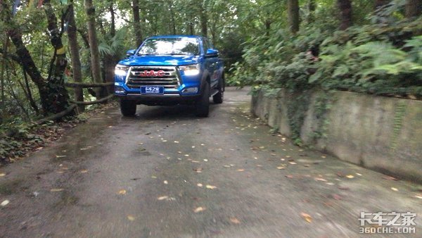 最实用的大玩具 把它开进山里的那一瞬间 我觉得值了