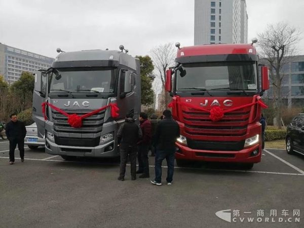 ǣ�����г�8�´�4��&nbsp;Ψ��һ��������