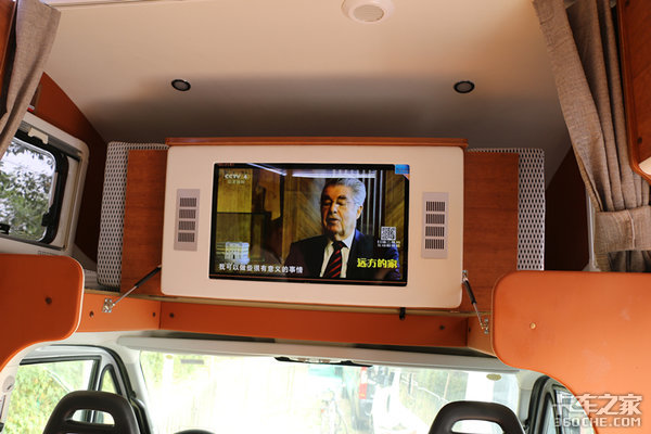 7��ƽ��չ����ǧ̨&nbsp;�������ʷ���չ��Ļ