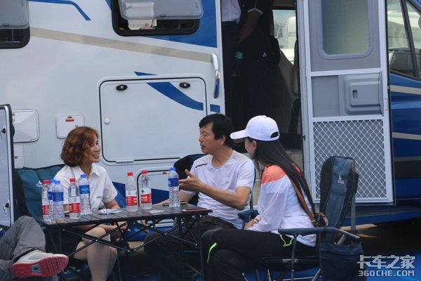 7��ƽ��չ����ǧ̨&nbsp;�������ʷ���չ��Ļ