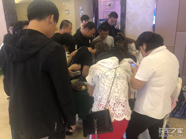 һ����������������Ʒ�ƽ��Բ���ٿ�