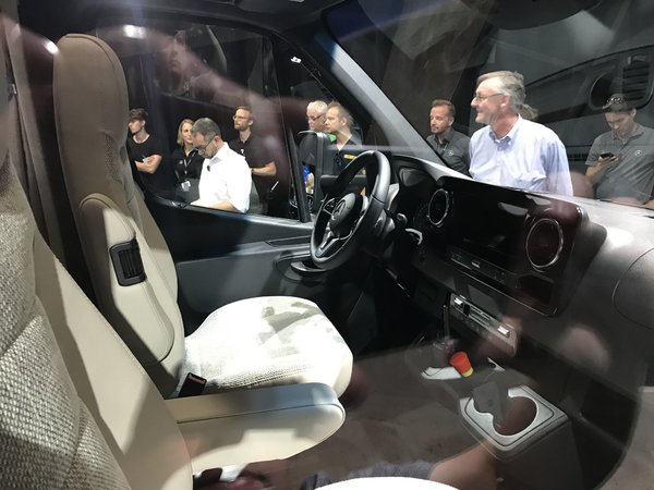 ˫���'�춯'����VAN&nbsp;�����ﵽ500����