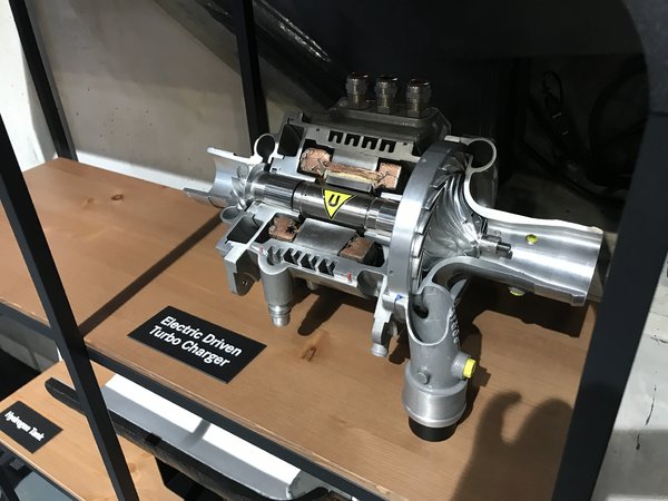 ˫���'�춯'����VAN&nbsp;�����ﵽ500����