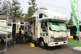 轻卡老伙计试图混入房车？ 别以为换个装扮我就不认识你了