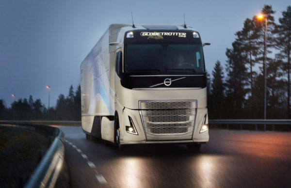 没有后视镜算什么! 沃尔沃混合动力概念卡车还能降低油耗30%