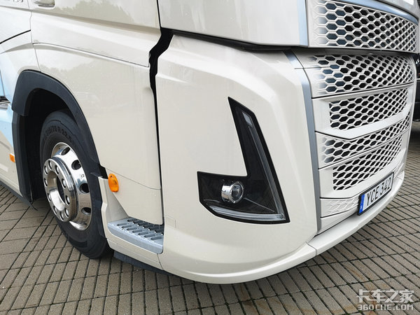 没有后视镜算什么! 沃尔沃混合动力概念卡车还能降低油耗30%