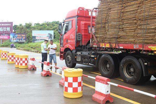 ����100%&nbsp;5����������1500Ԫ��6�֣�