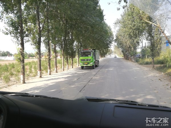 大学生的国庆假,2个卡二代同行40公里