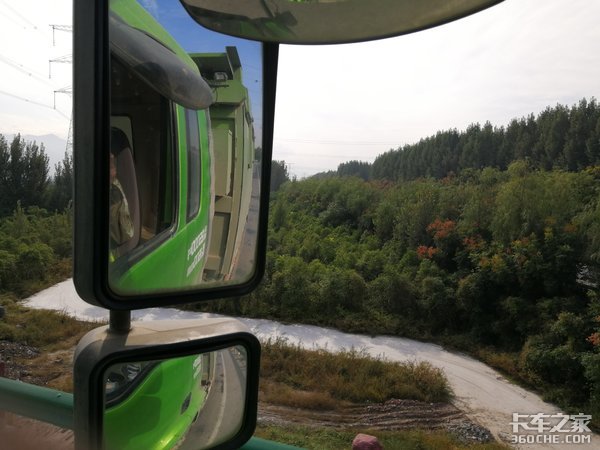 大学生的国庆假,2个卡二代同行40公里