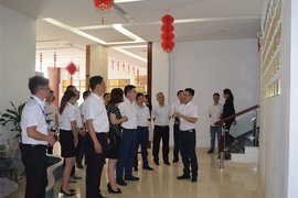 福建省银监局外资银行监管处处长吴育云调研溢通环保