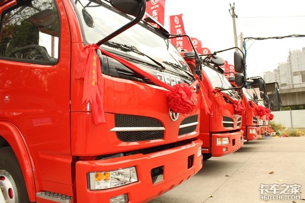 配锡柴的东风车 无锡东风福瑞卡推介会