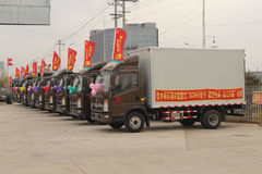 ��ľ˹��������ῨӮ��Ǯ;���տ��