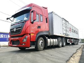 满载49吨百公里油耗28.2L 更加年轻的外观和内饰 天龙KL到底咋样?