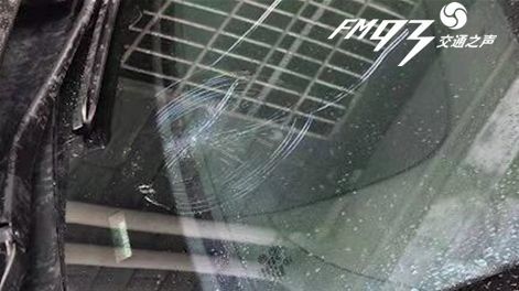 �������˾������һ�ӣ��ӳ���1��Ԫ��