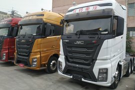 宽体高顶双卧铺、还有平地板 江铃新威龙HV5动力内饰抢先曝光