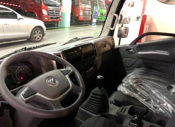 最高降幅4.2万! 这9款轻卡值得关注,7.38万起售