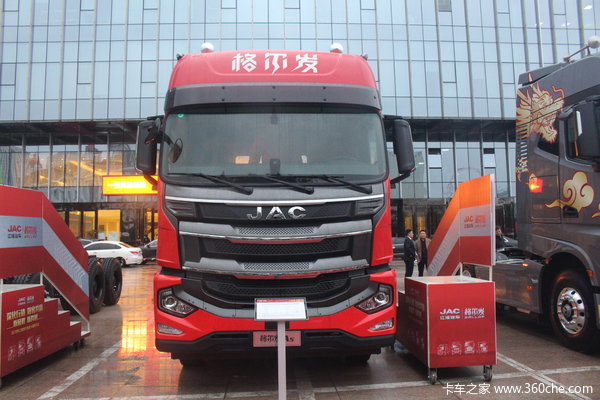 东康560马力配采埃孚AMT12挡箱 格尔发A5全新出击