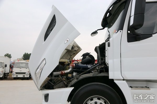 格尔发V7为长头车再夺一分!盘点国内市场上的那些‘美式长头车’