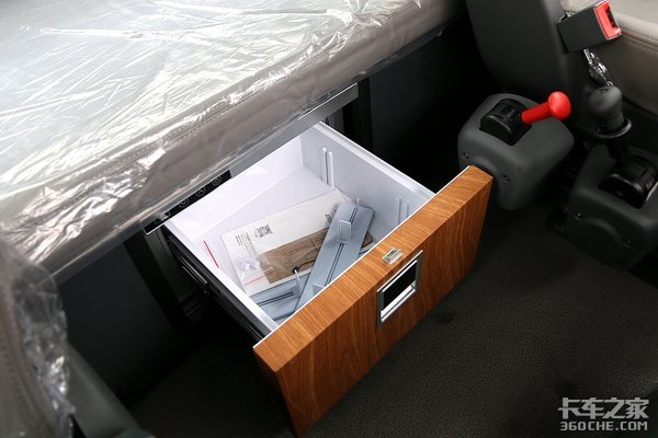 格尔发V7为长头车再夺一分!盘点国内市场上的那些‘美式长头车’