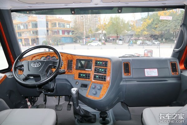 格尔发V7为长头车再夺一分!盘点国内市场上的那些‘美式长头车’