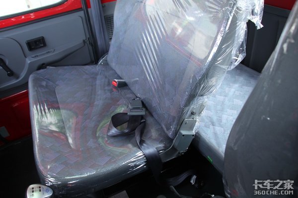 格尔发V7为长头车再夺一分!盘点国内市场上的那些‘美式长头车’