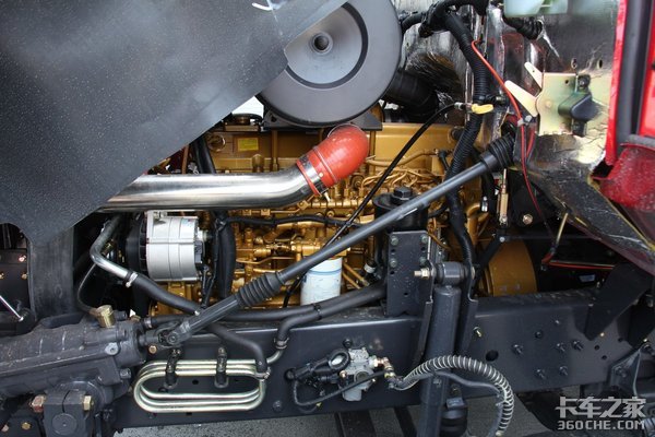 格尔发V7为长头车再夺一分!盘点国内市场上的那些‘美式长头车’