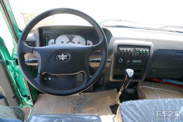 格尔发V7为长头车再夺一分!盘点国内市场上的那些‘美式长头车’