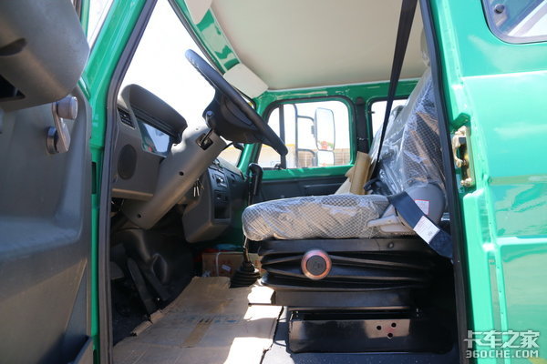 格尔发V7为长头车再夺一分!盘点国内市场上的那些‘美式长头车’