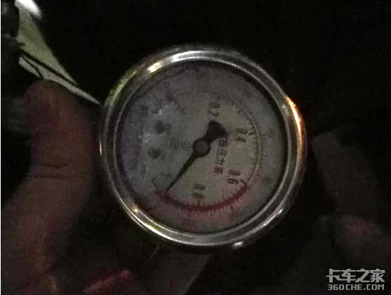 尿素泵出问题 欧曼GTL牵引车爬坡没劲儿