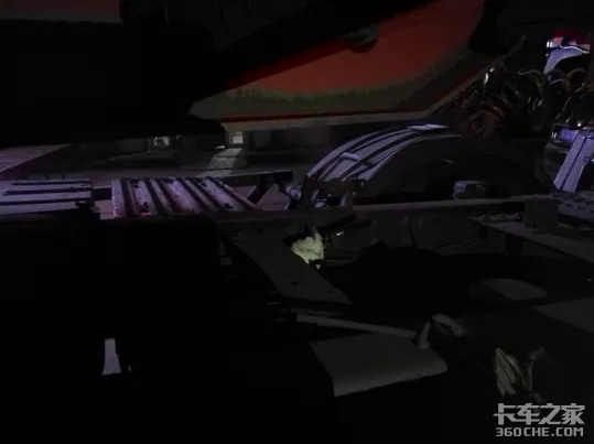 尿素泵出问题 欧曼GTL牵引车爬坡没劲儿